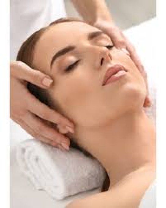 Massage du visage et du cuir chevelu 30mn/35E
